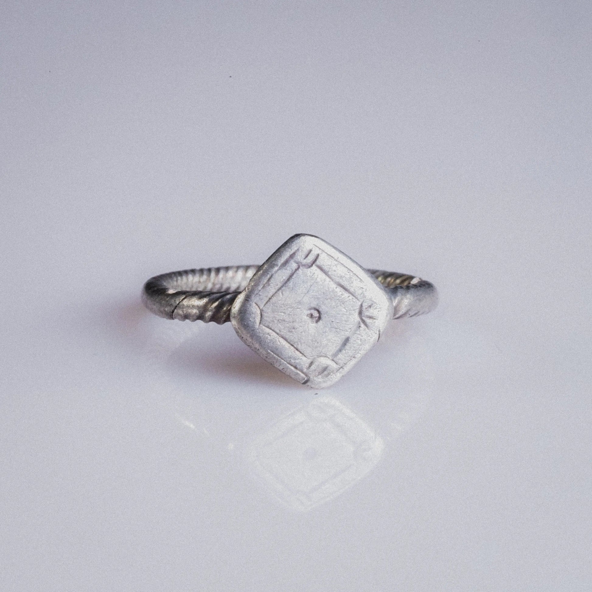 Early Medieval Silver Ring with Square Bezel – “Crescent” (7th–10th c. AD) – EU 58 / US 8.25 Aurora Antiqua