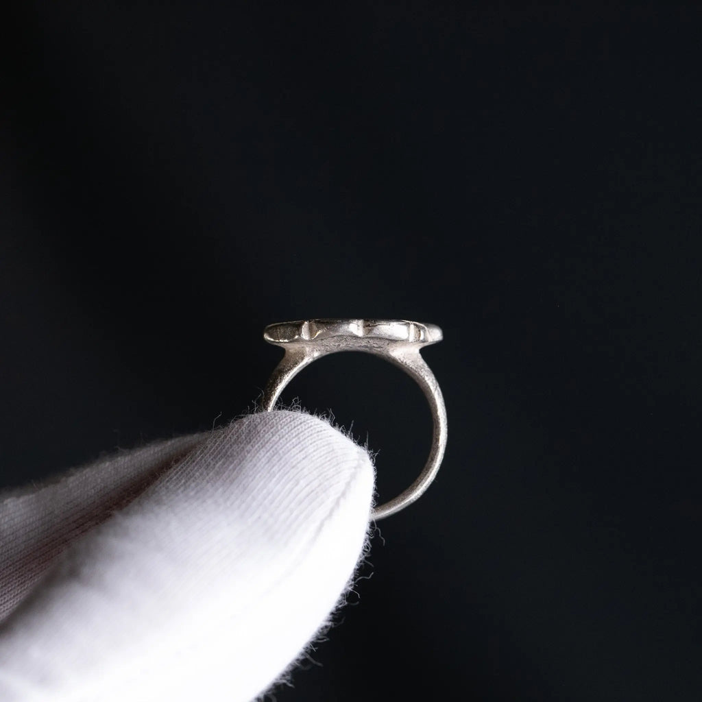 Medieval Silver Ring with Interlaced Star Motif – “Ivor” (12th–14th c. AD) – EU 55 / US 7.25 Aurora Antiqua