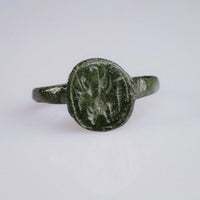 Medieval European Bronze Signet Ring with Bird Motif – “Osbert” (12th–15th c. AD) – EU 52 / US 6.25 Aurora Antiqua