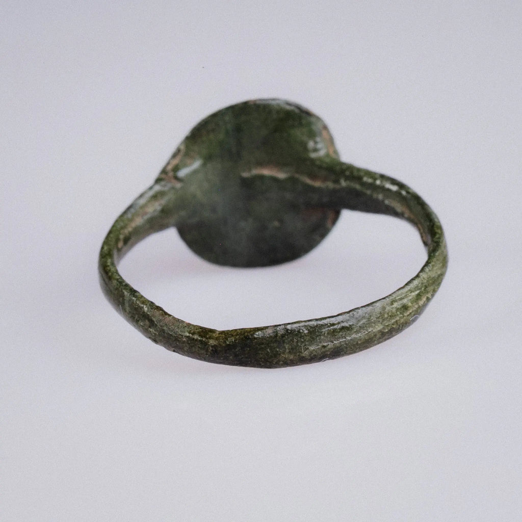 Medieval European Bronze Signet Ring with Bird Motif – “Osbert” (12th–15th c. AD) – EU 52 / US 6.25 Aurora Antiqua