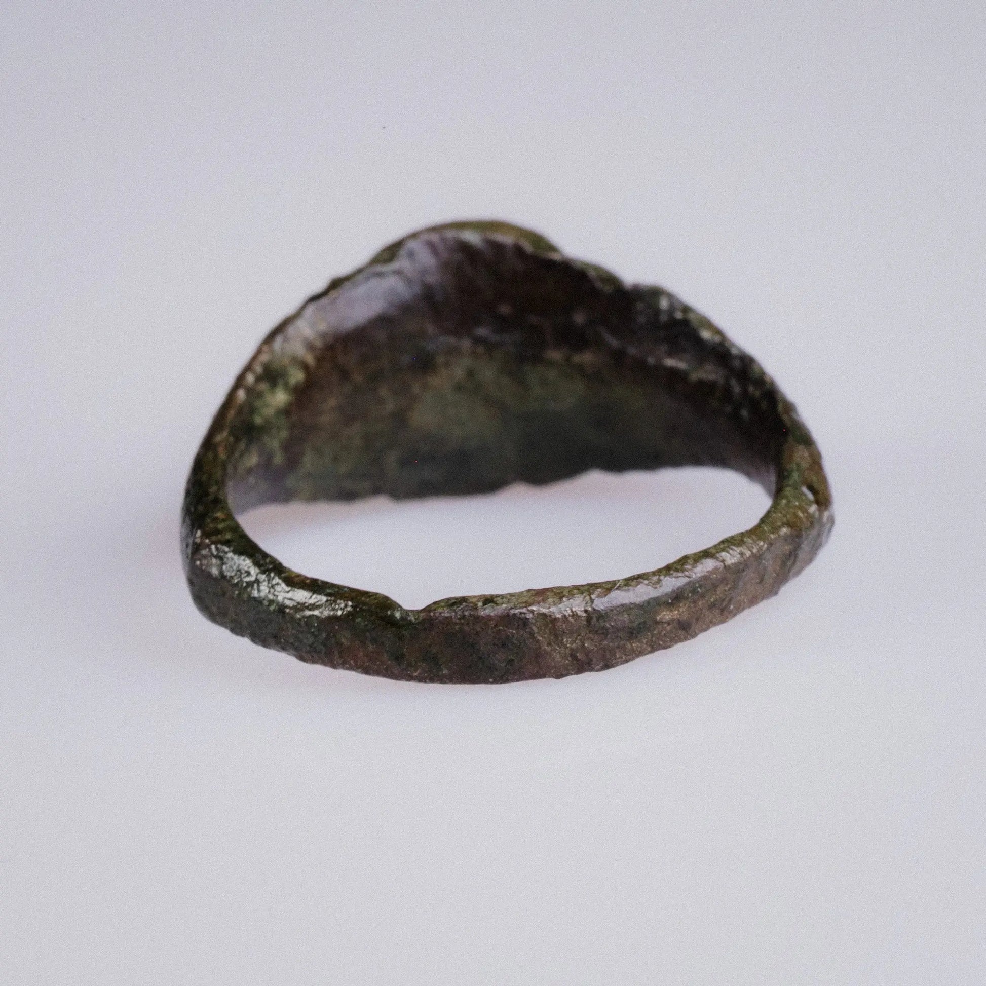 Medieval European Bronze Signet Ring with Bird Motif – “Alard” (12th–15th c. AD) – EU 52 / US 6.25 Aurora Antiqua