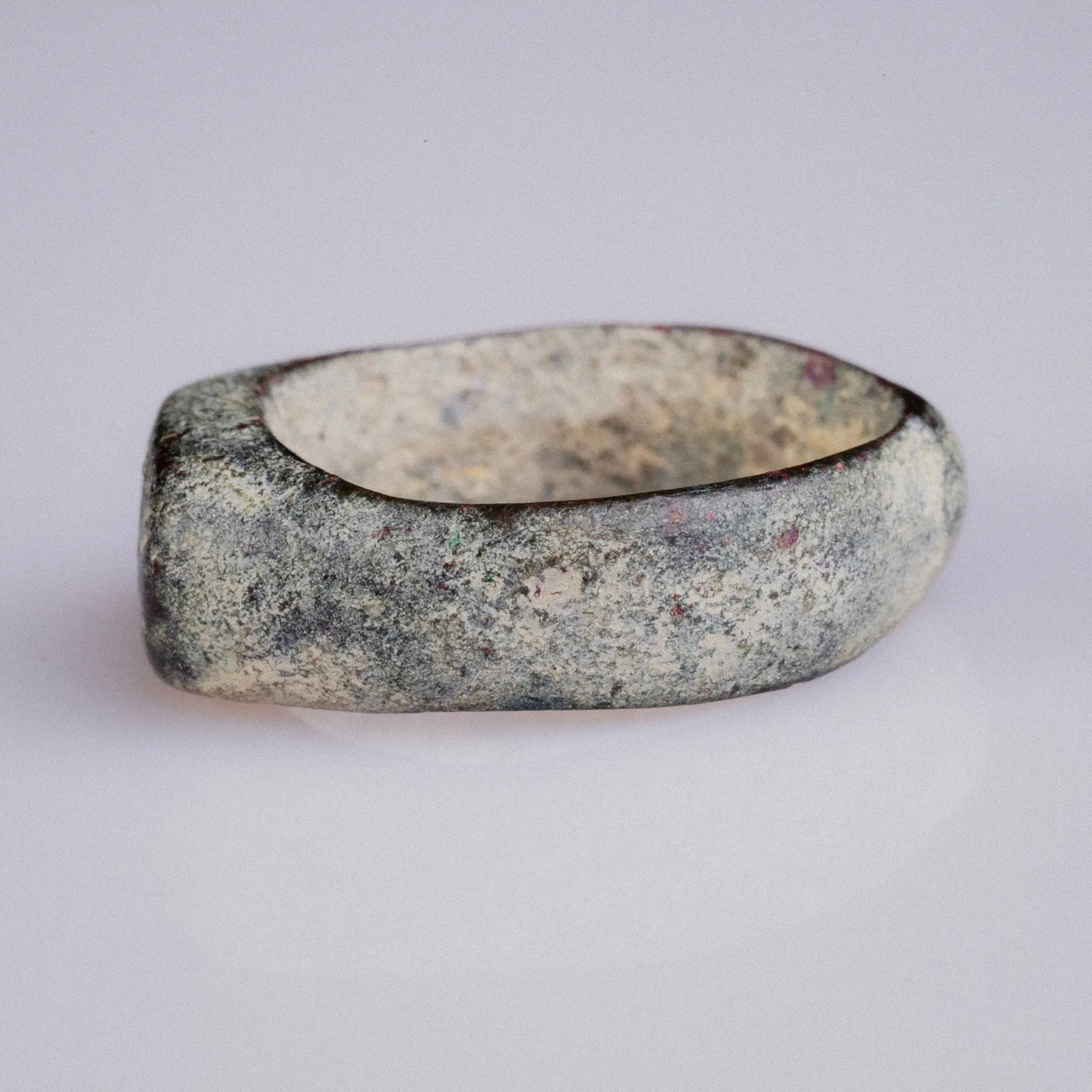 Late Roman Bronze Ring with Radiating Motif – “Solinus” (3rd–5th CE) – EU 49 / US 5 Aurora Antiqua