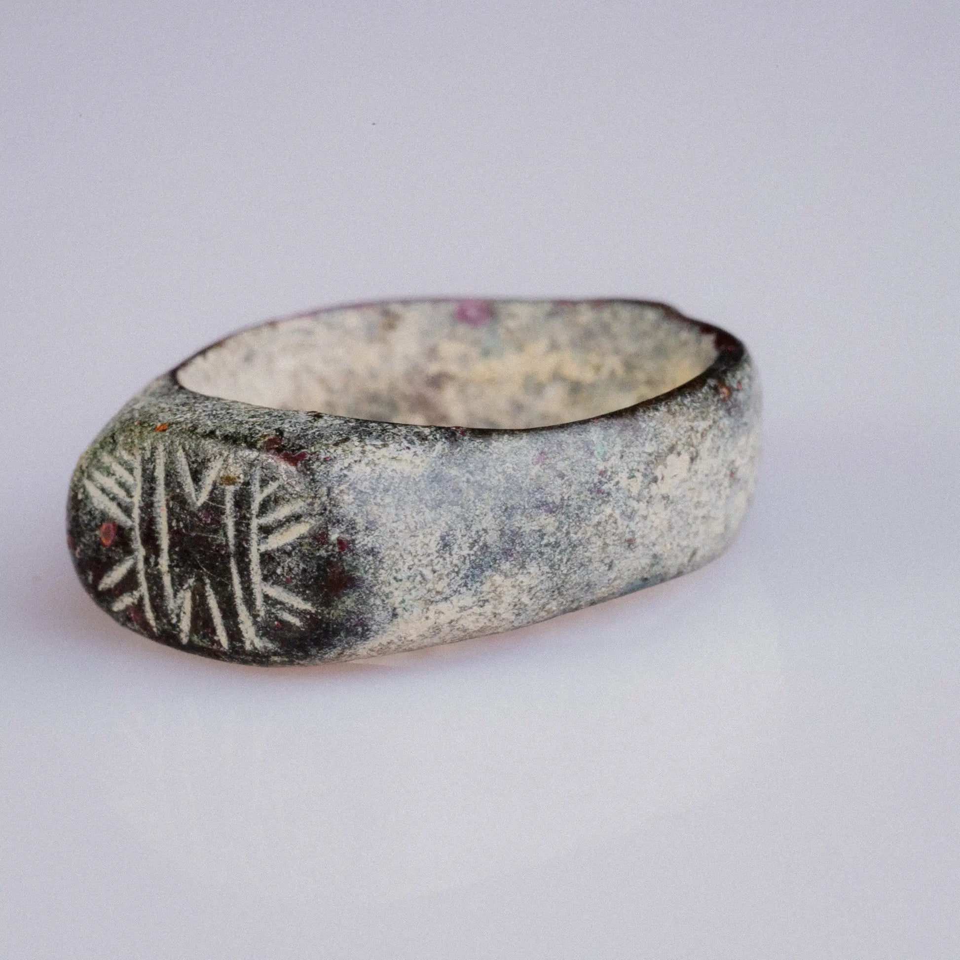 Late Roman Bronze Ring with Radiating Motif – “Solinus” (3rd–5th CE) – EU 49 / US 5 Aurora Antiqua