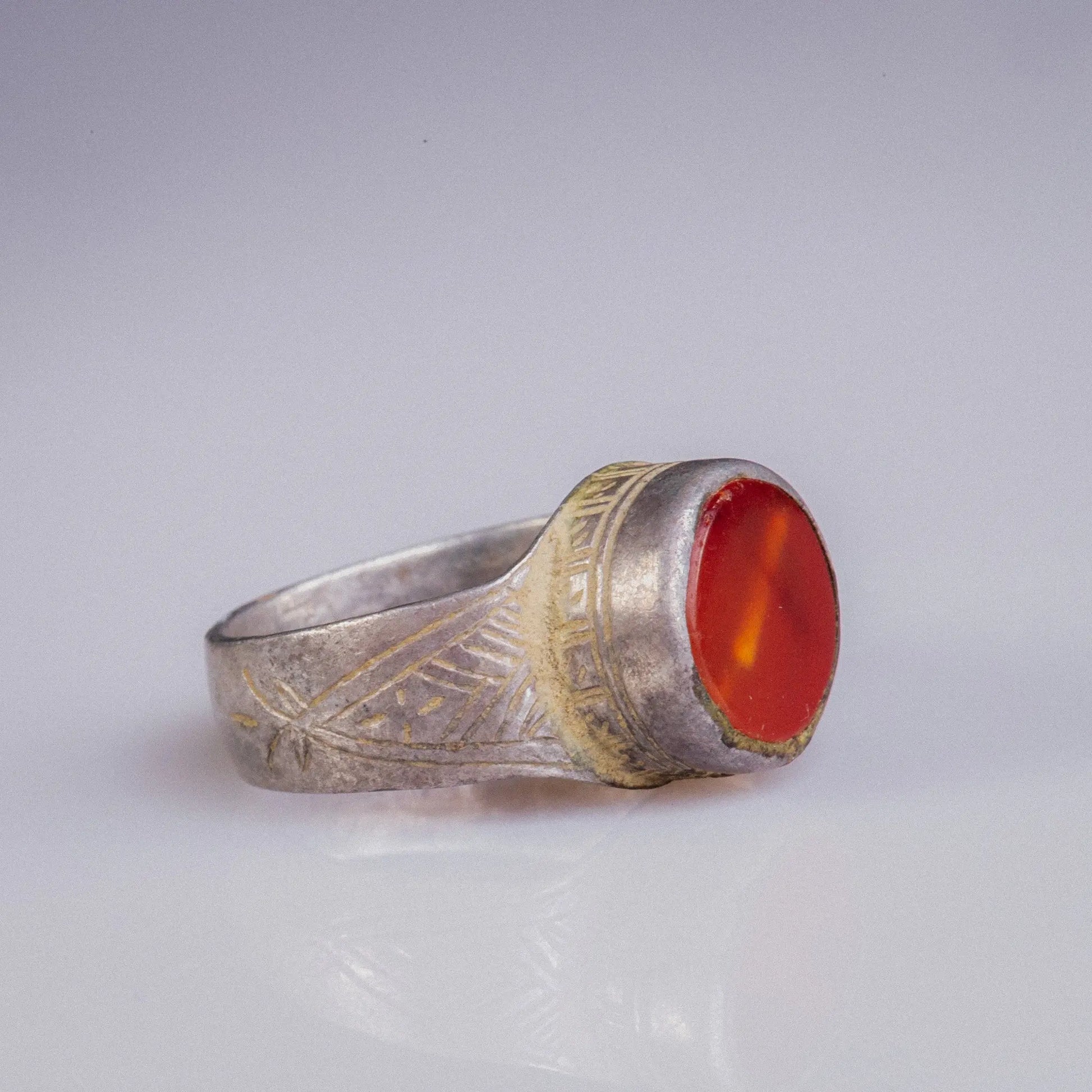 Byzantine Silver Ring with Carnelian Cabochon – “Nikephoros” (9th–10th c. CE) – EU 59 / US 8.75 Aurora Antiqua