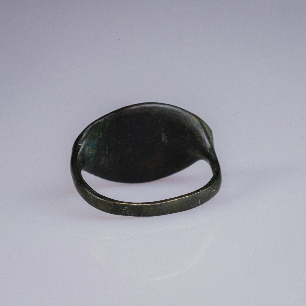Roman Provincial Bronze Seal Ring with Horse and Figure – “Equus” (1st BCE–2nd CE) – EU 55 / US 7.25 Aurora Antiqua