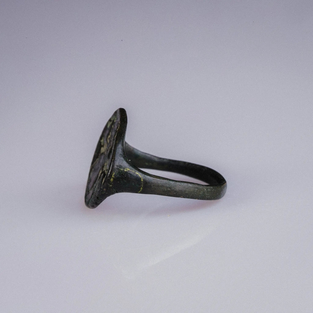 Roman Provincial Bronze Seal Ring with Horse and Figure – “Equus” (1st BCE–2nd CE) – EU 55 / US 7.25 Aurora Antiqua