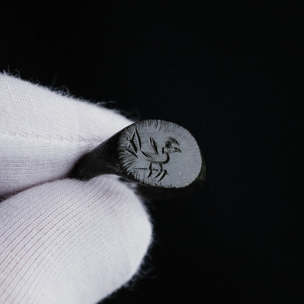 Medieval European Bronze Signet Ring with Bird Motif – “Eadric” (12th–15th c. AD) – EU 51 / US 5.75 Aurora Antiqua