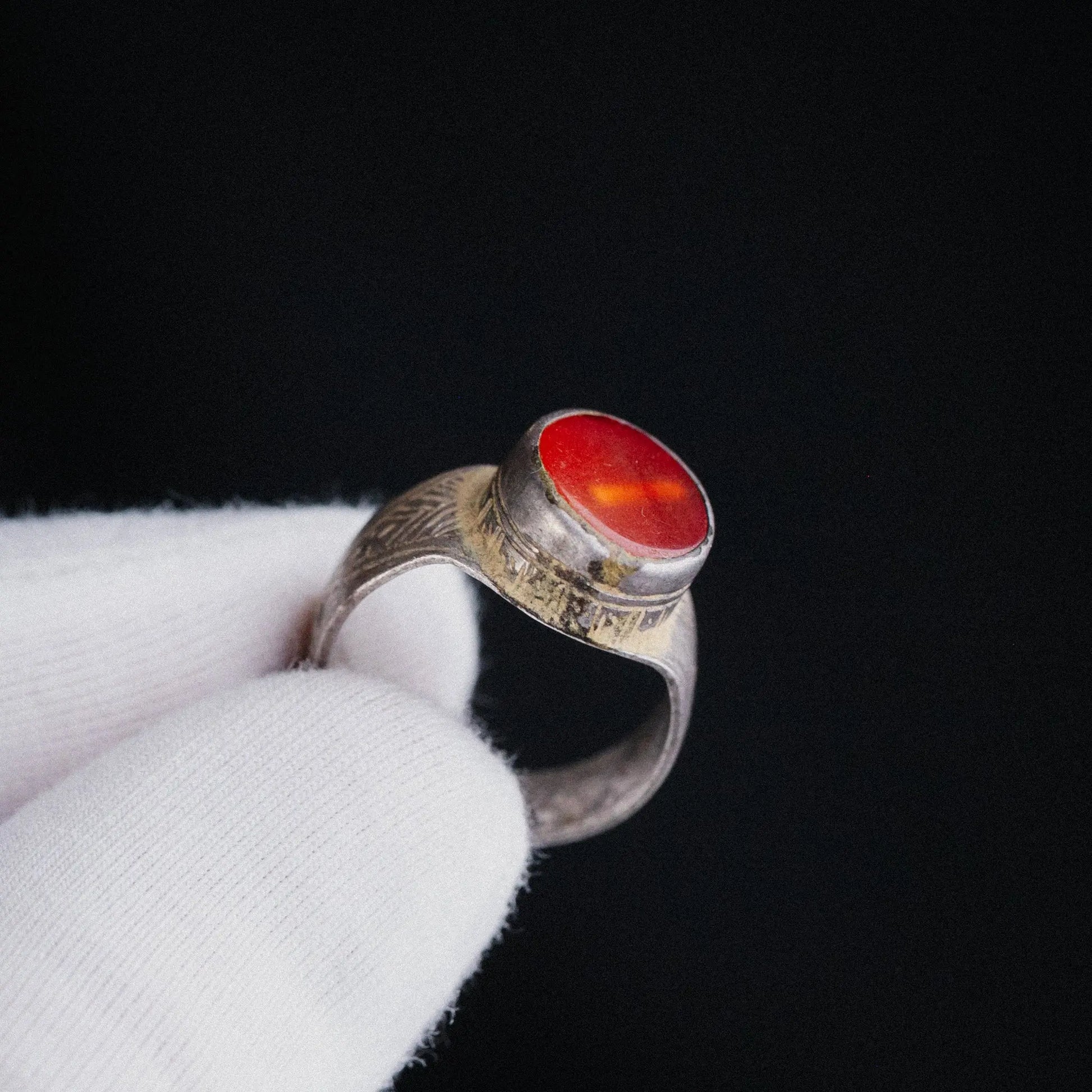 Byzantine Silver Ring with Carnelian Cabochon – “Nikephoros” (9th–10th c. CE) – EU 59 / US 8.75 Aurora Antiqua