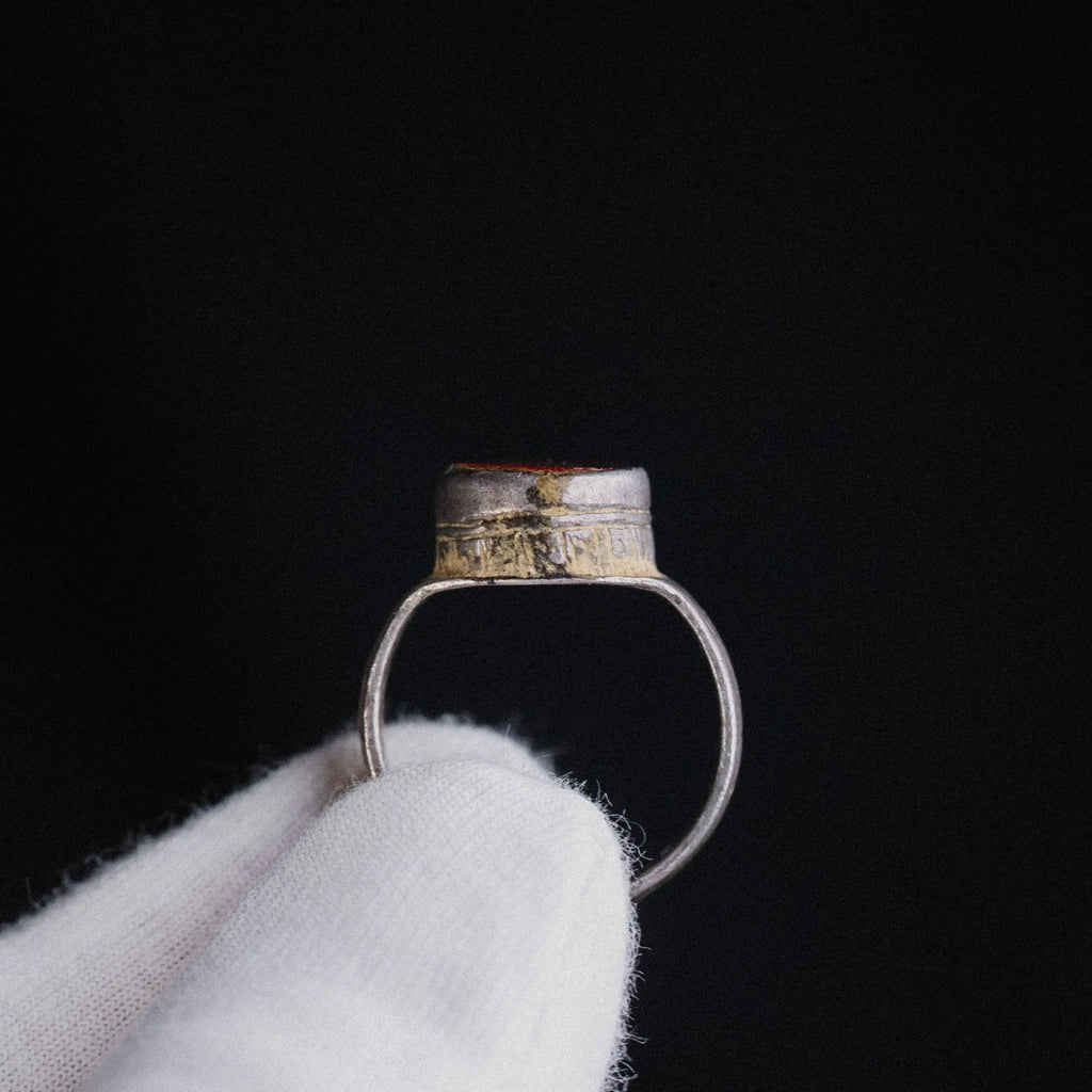 Byzantine Silver Ring with Carnelian Cabochon – “Nikephoros” (9th–10th c. CE) – EU 59 / US 8.75 Aurora Antiqua