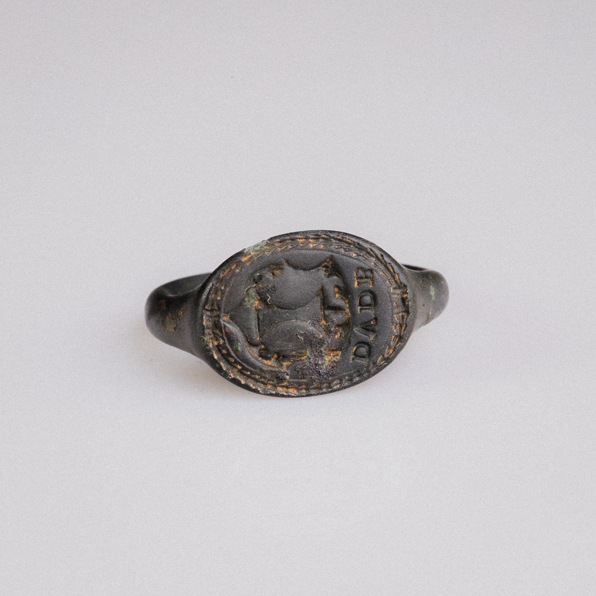 Renaissance Bronze Heraldic Signet Ring – “Valerius” (16th CE) – EU 59 / US 8.75