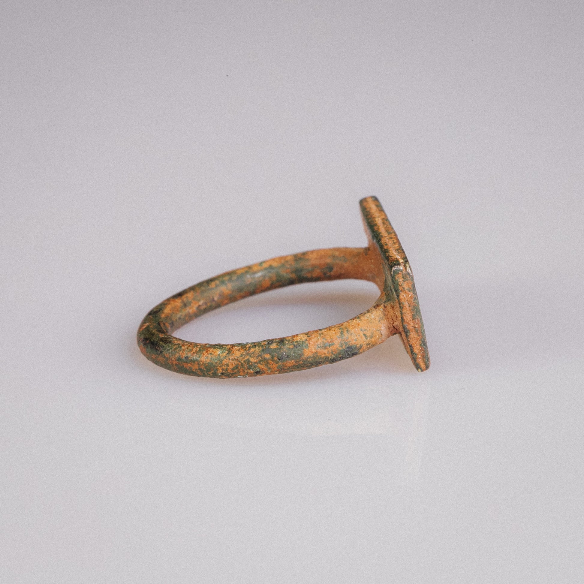 Medieval Bronze Military Seal Ring with Geometric Bezel – “Fortis” (11th–13th CE) – EU 57 / US 8