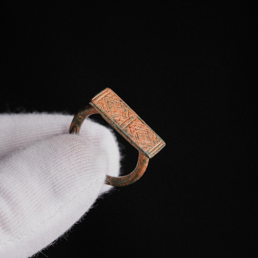 Medieval Bronze Military Seal Ring with Geometric Bezel – “Fortis” (11th–13th CE) – EU 57 / US 8
