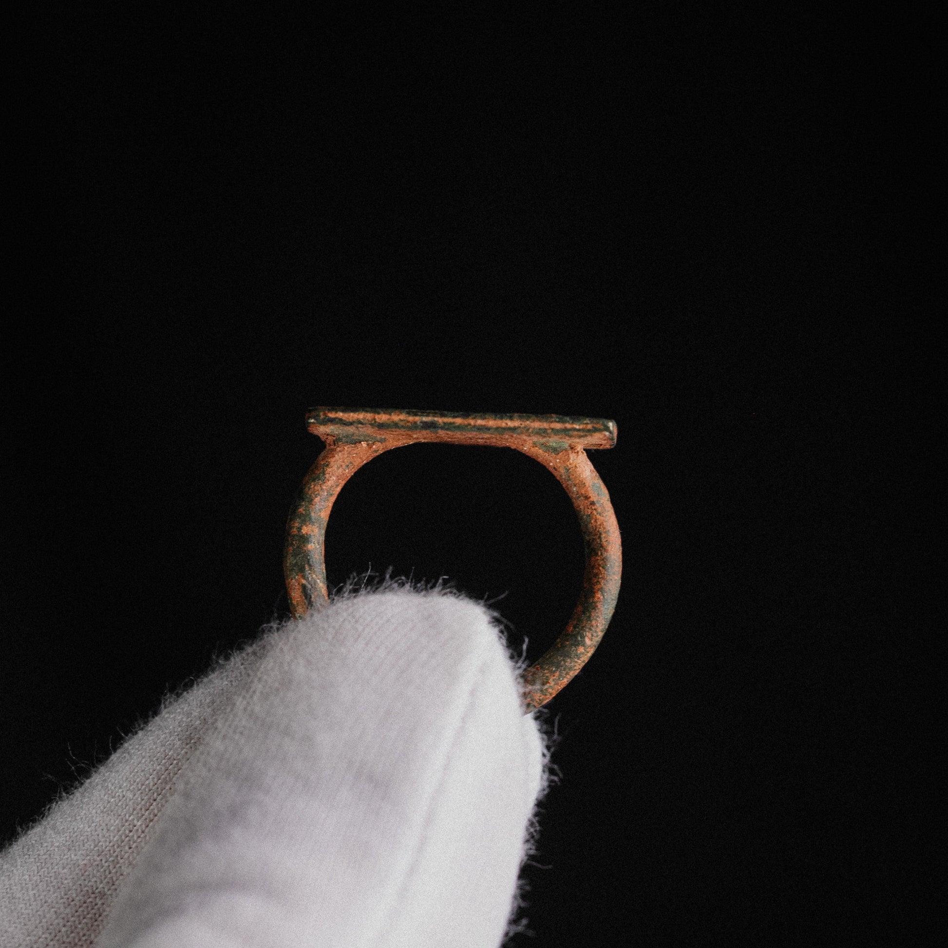 Medieval Bronze Military Seal Ring with Geometric Bezel – “Fortis” (11th–13th CE) – EU 57 / US 8