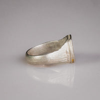 Medieval Silver Signet Ring with Quatrefoil Motif – 'Quaternus' (12th–14th Ce) — view 3