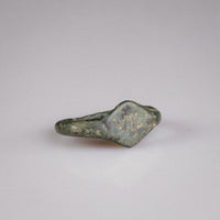 Roman Bronze Legionary Ring with Numeral VII – 'Septimus' (1st–3rd CE) — view 2