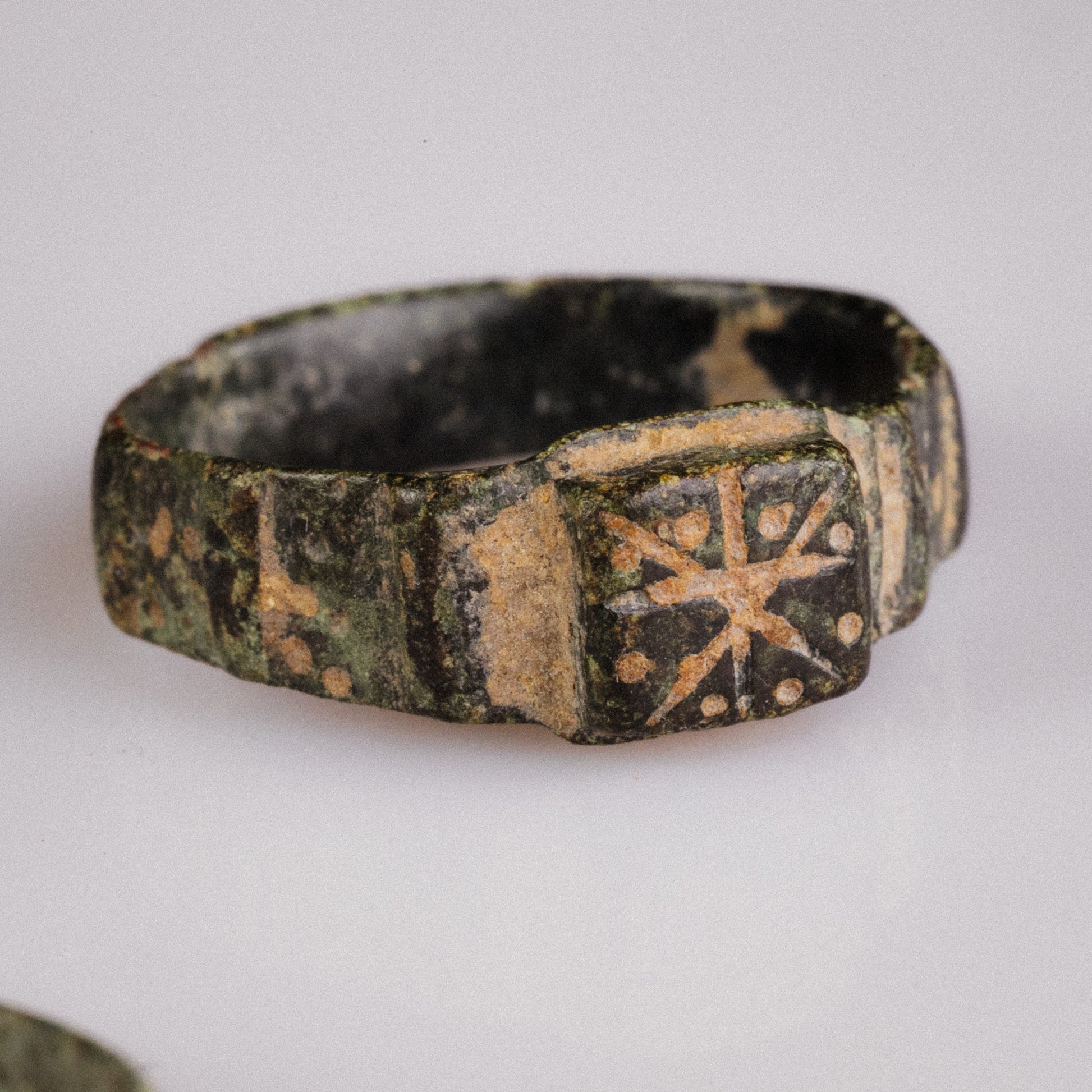 Medieval Bronze Military Seal Ring – “Bellator” (11th–13th CE) – EU 53 / US 6.5