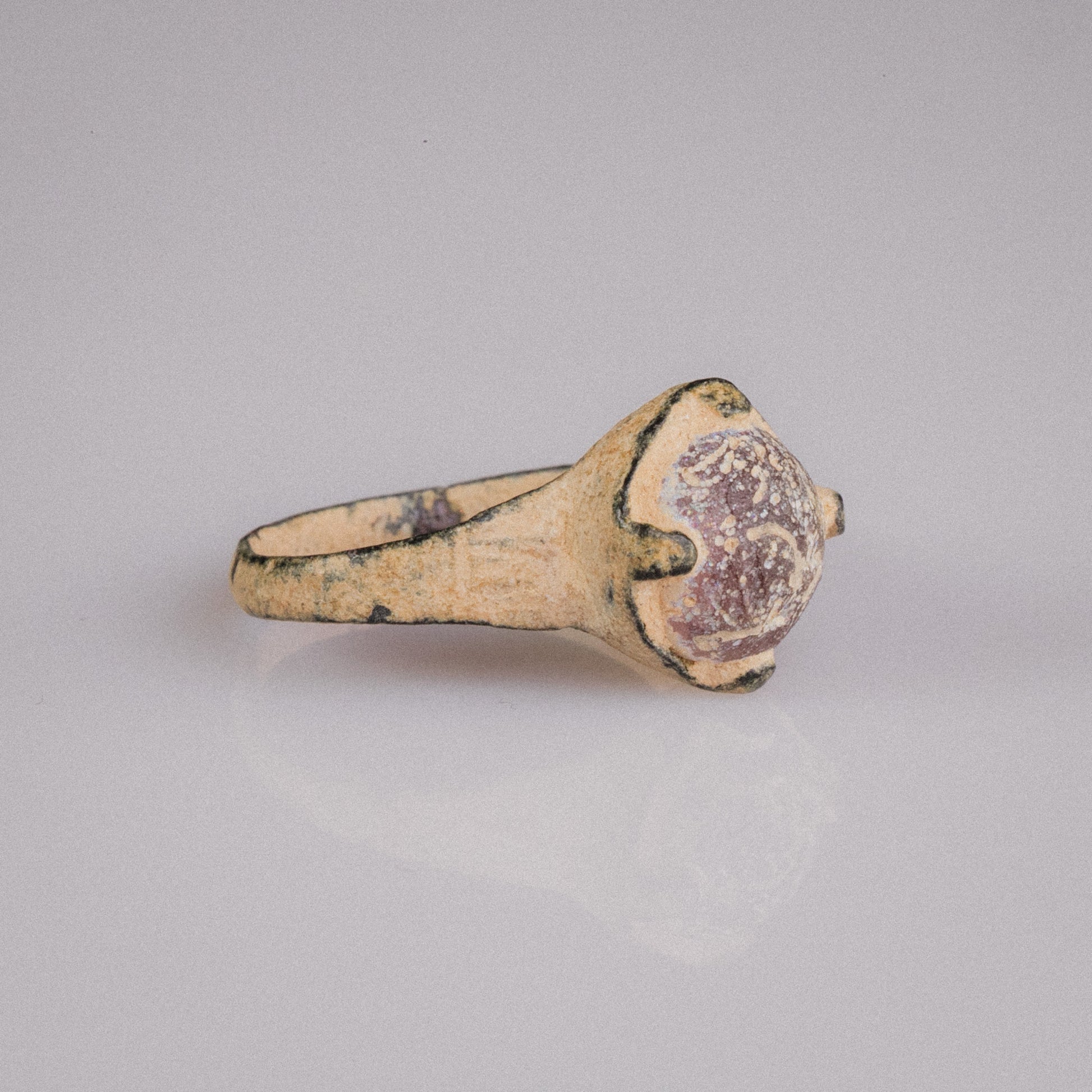 Late Roman to Early Medieval Bronze Ring with Red Glass Cabochon – “Rubellus” (4th–10th CE) – EU 50 / US 5.25