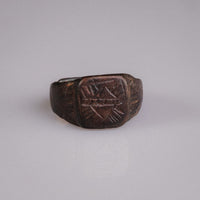 Medieval Bronze Geometric Signet Ring – 'Intercisus' (9th–13th CE) — view 2