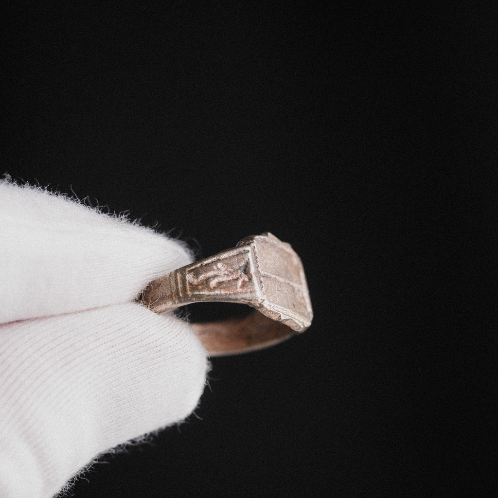 Late Medieval Silver Signet Ring with Plain Bezel – “Modestus” (14th–16th CE) – EU 62 / US 10
