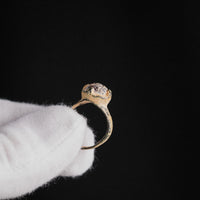 Late Roman to Early Medieval Bronze Ring with Red Glass Cabochon – 'Rubellus' (4th–10th CE) — view 8