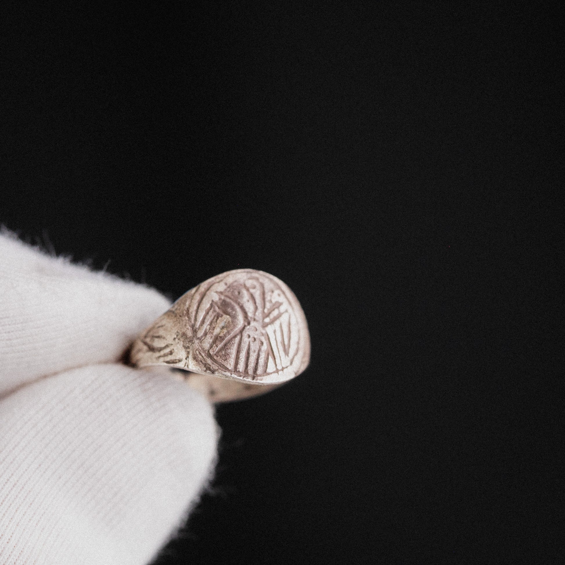 Medieval Silver Signet Ring with Bird Motif – “Aquilinus” (11th–14th CE) – EU 55 / US 7.25