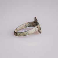 Medieval Bronze Geometric Signet Ring – 'Reticulus' (10th–13th CE) — view 3