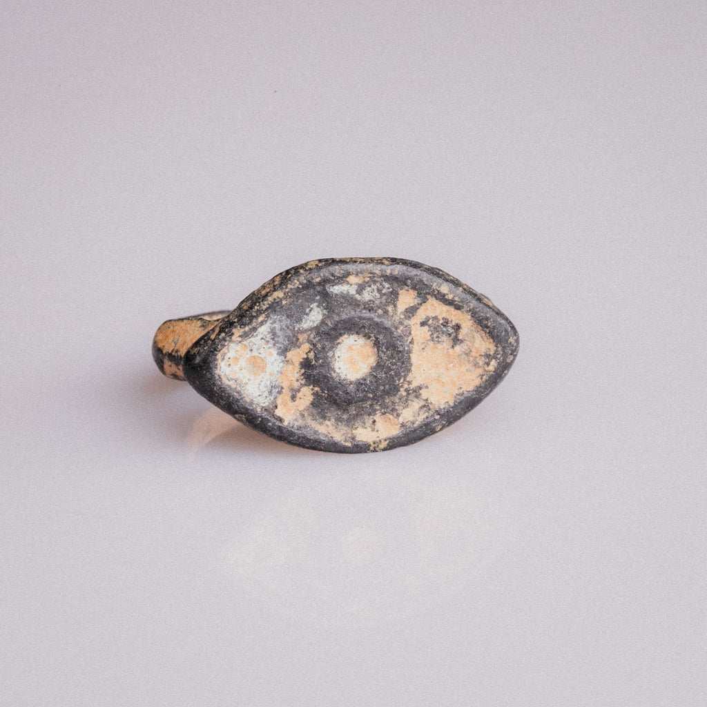 Late Roman Bronze Enamelled Signet Ring – “Orbiculus” (3rd–4th CE) – EU 50 / US 5.25