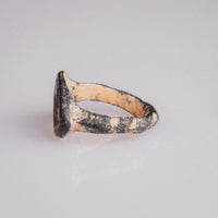 Late Roman Bronze Enamelled Signet Ring – 'Orbiculus' (3rd–4th CE) — view 5