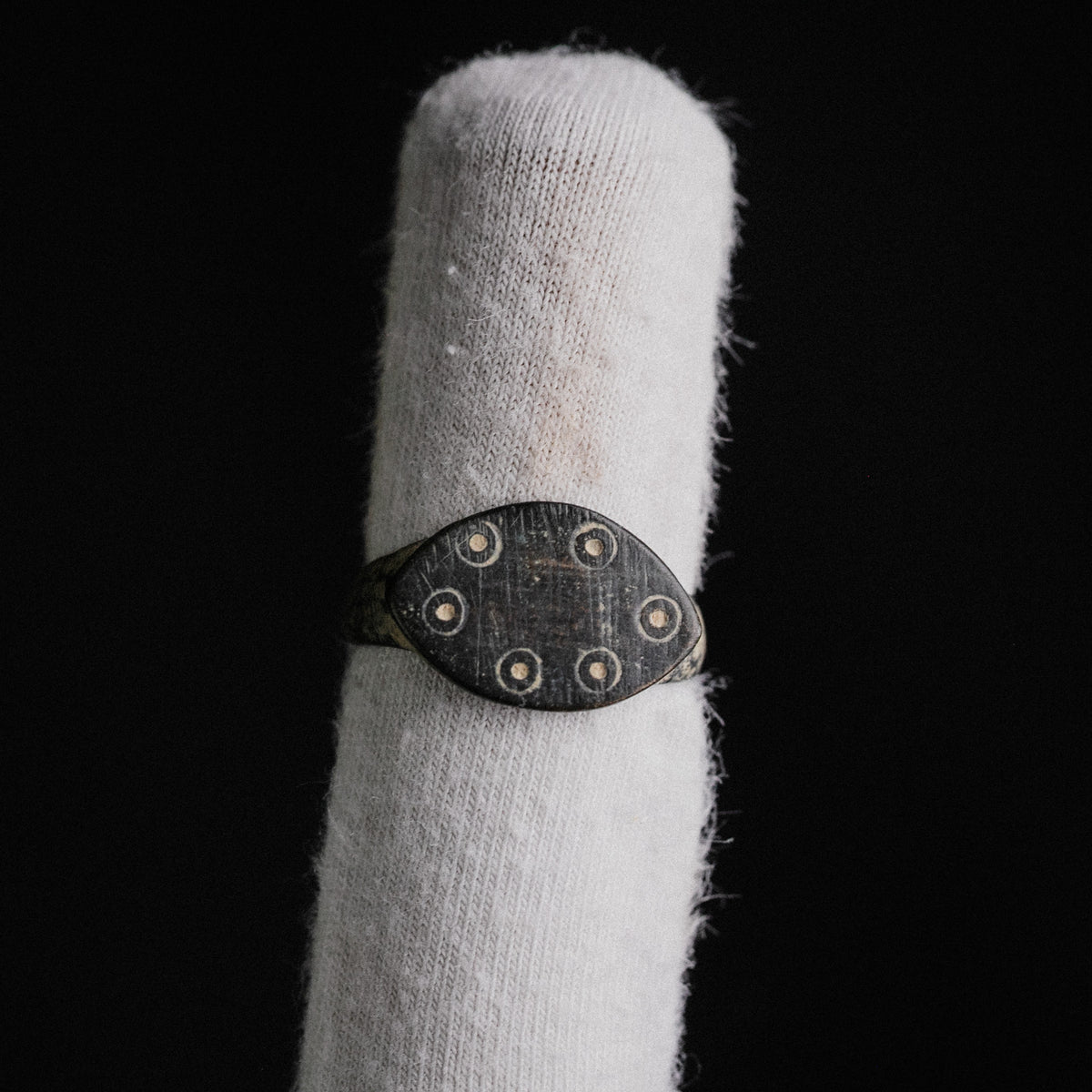 Early Medieval Bronze Apotropaic Ring with Eye Motifs – 'Custodia' (8th–11th CE) — view 10
