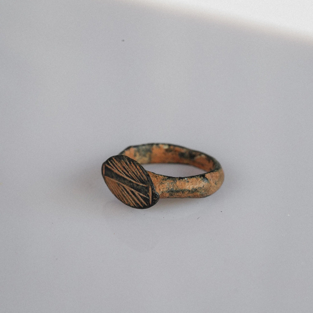 'Symmetria' -Late Roman Bronze Ring (4th–7th C. CE) EU 48 / US 4.5 Aurora Antiqua