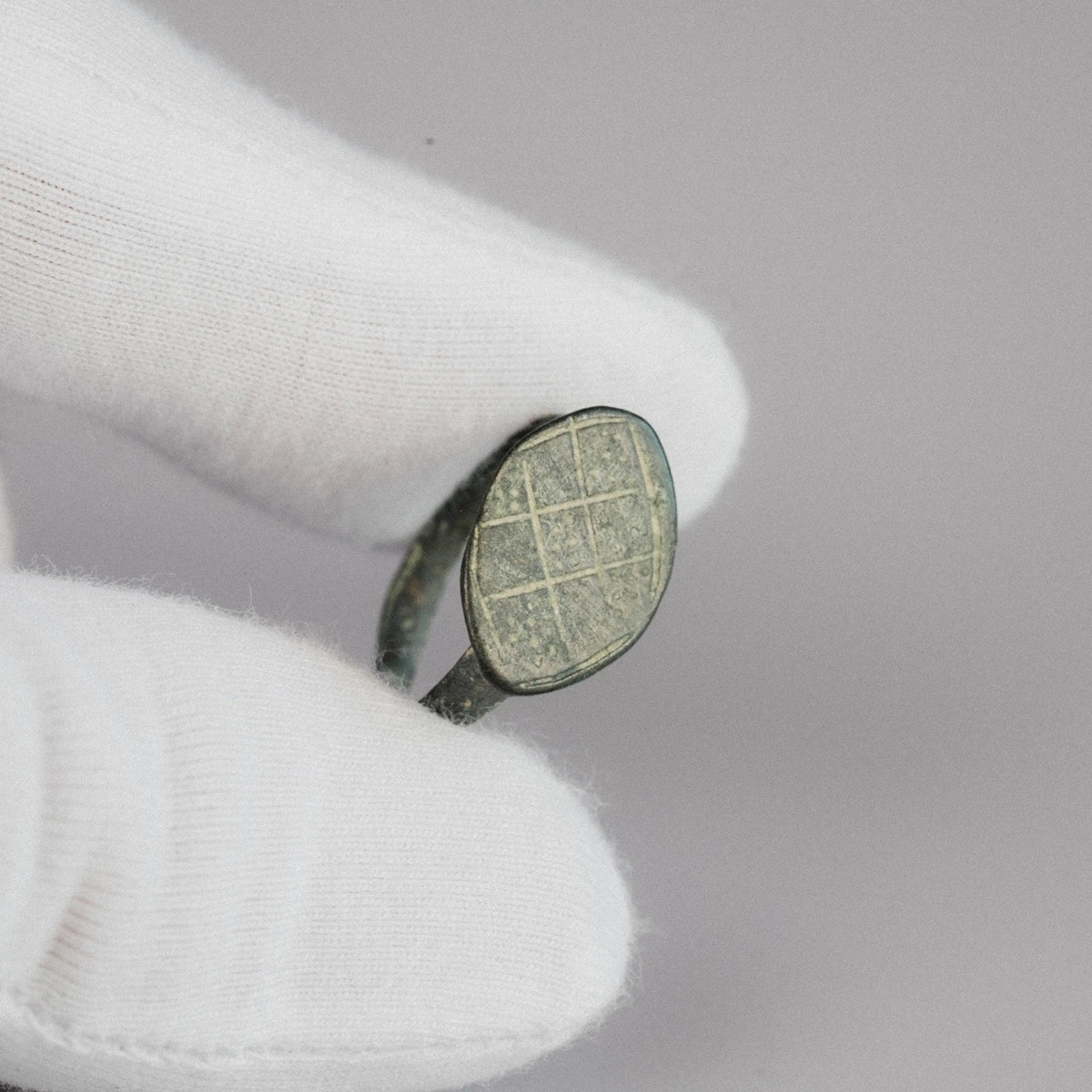Late Roman Bronze Ring 'Arelia' (4th-6th c. CE) EU 51/US 5.75