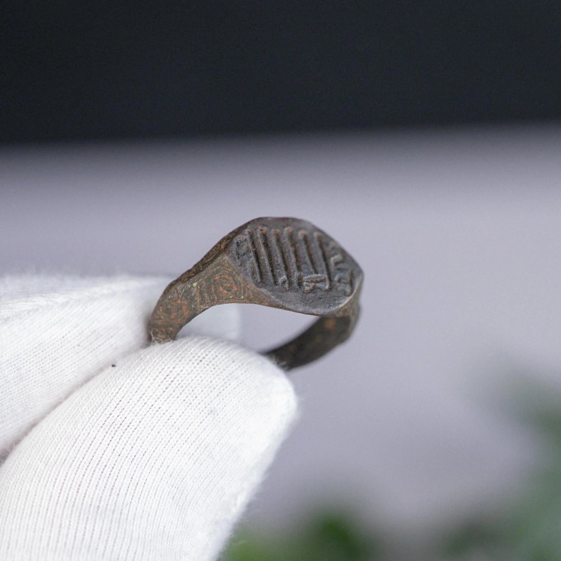 'Rashid' - Islamic Bronze Pseudo-Kufic Ring (13th–16th C. CE) EU 57 / US 8 Aurora Antiqua