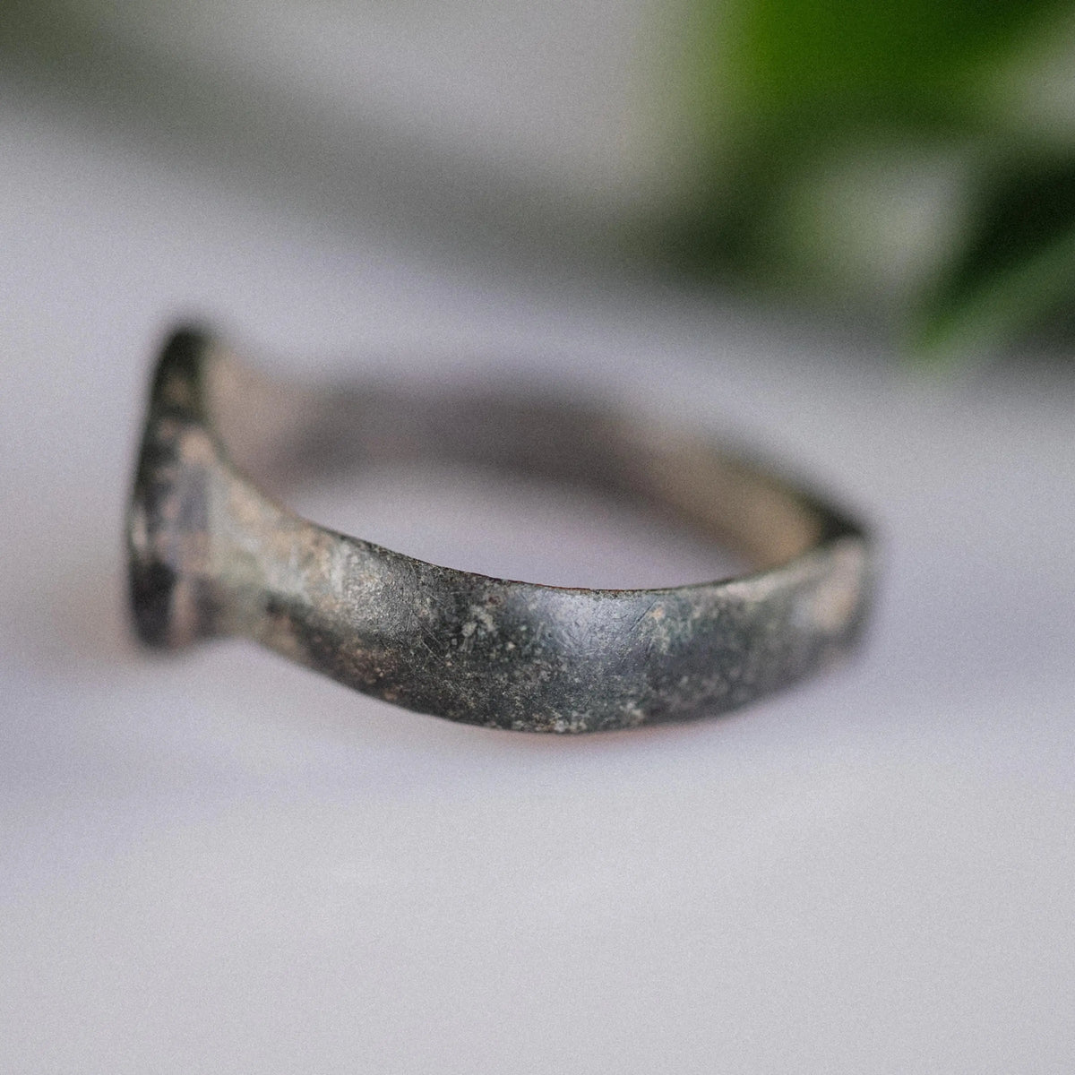 Medieval Bronze Signet Ring 'Tessarion' (10th-13th c. CE) EU 54/US 7