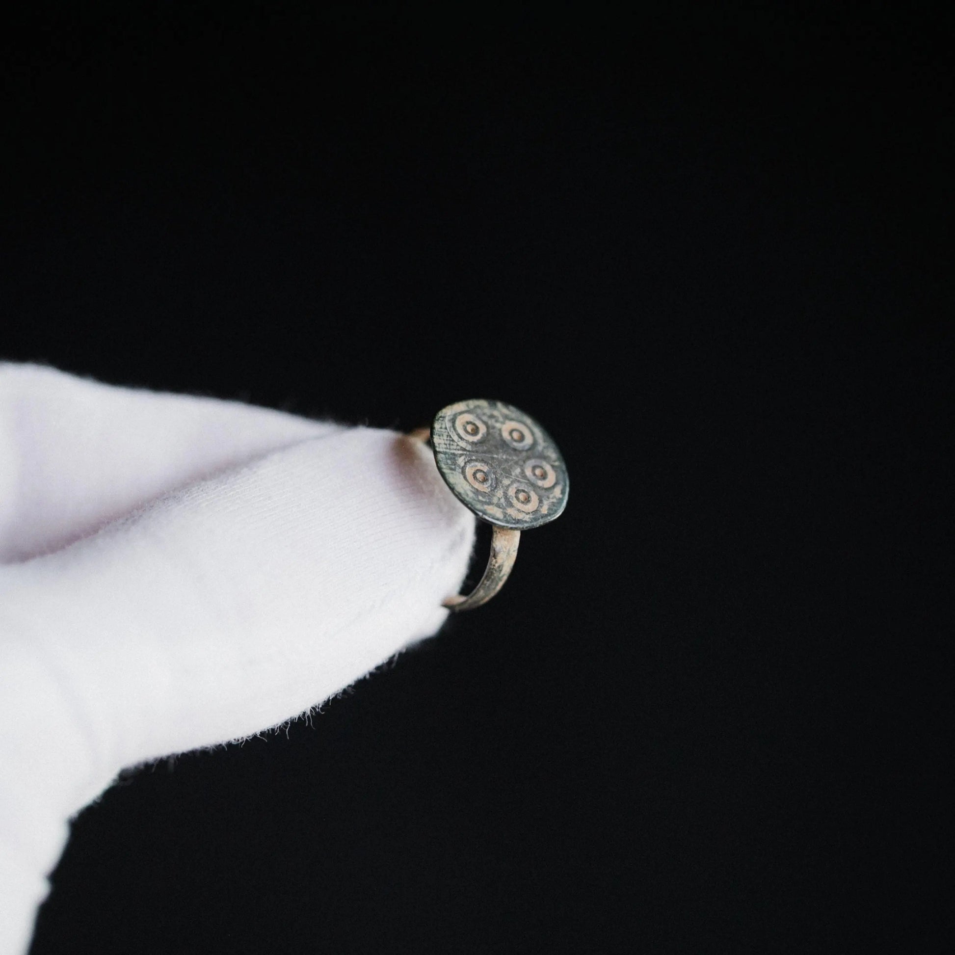 ‘Sigillo’ - Medieval Bronze Seal Ring  (12th–14th C. CE) EU 52 / US 6 Aurora Antiqua