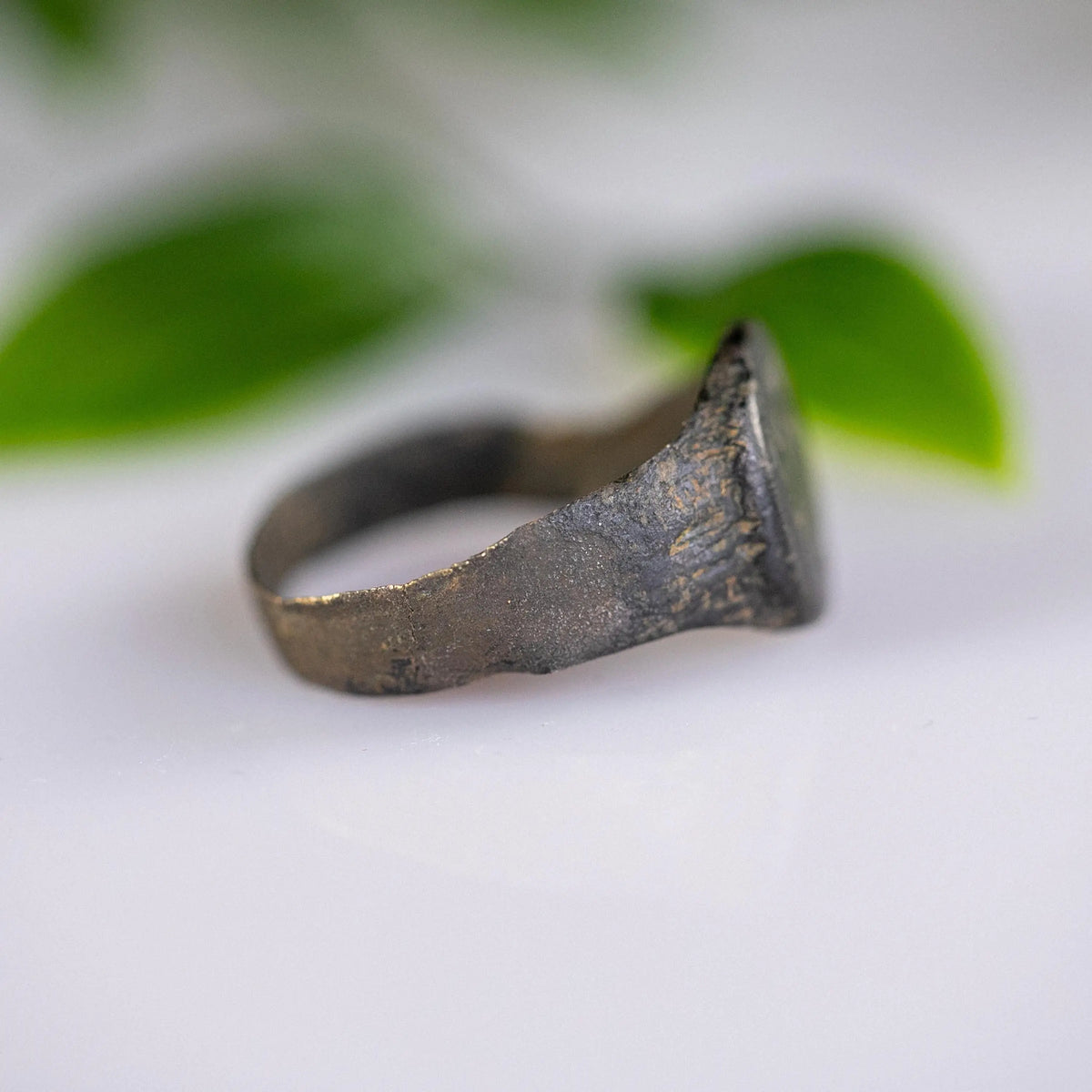 Medieval Bronze Signet Ring 'Henricus' (14th-17th c. CE) EU 61/US 9.5