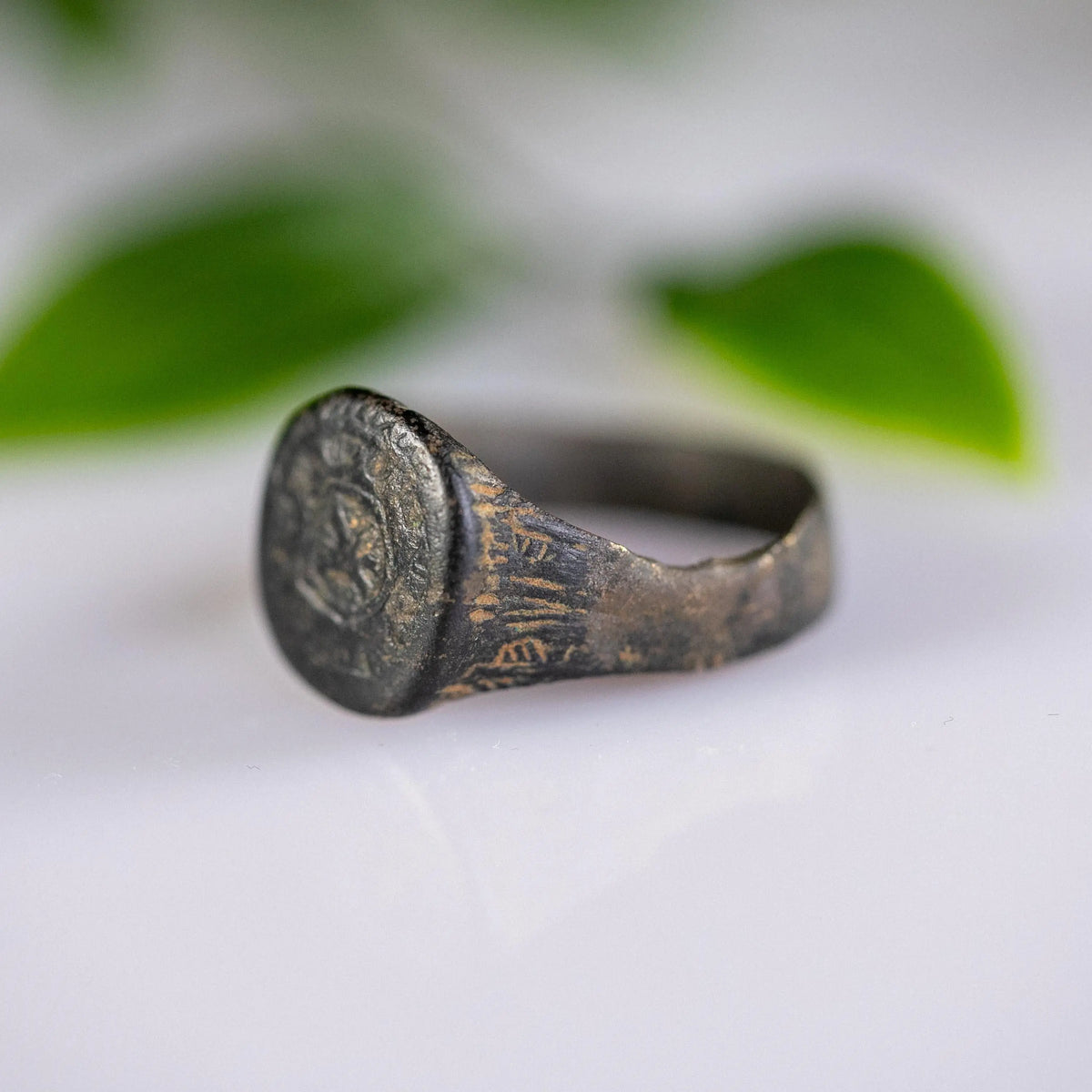 Medieval Bronze Signet Ring 'Henricus' (14th-17th c. CE) EU 61/US 9.5