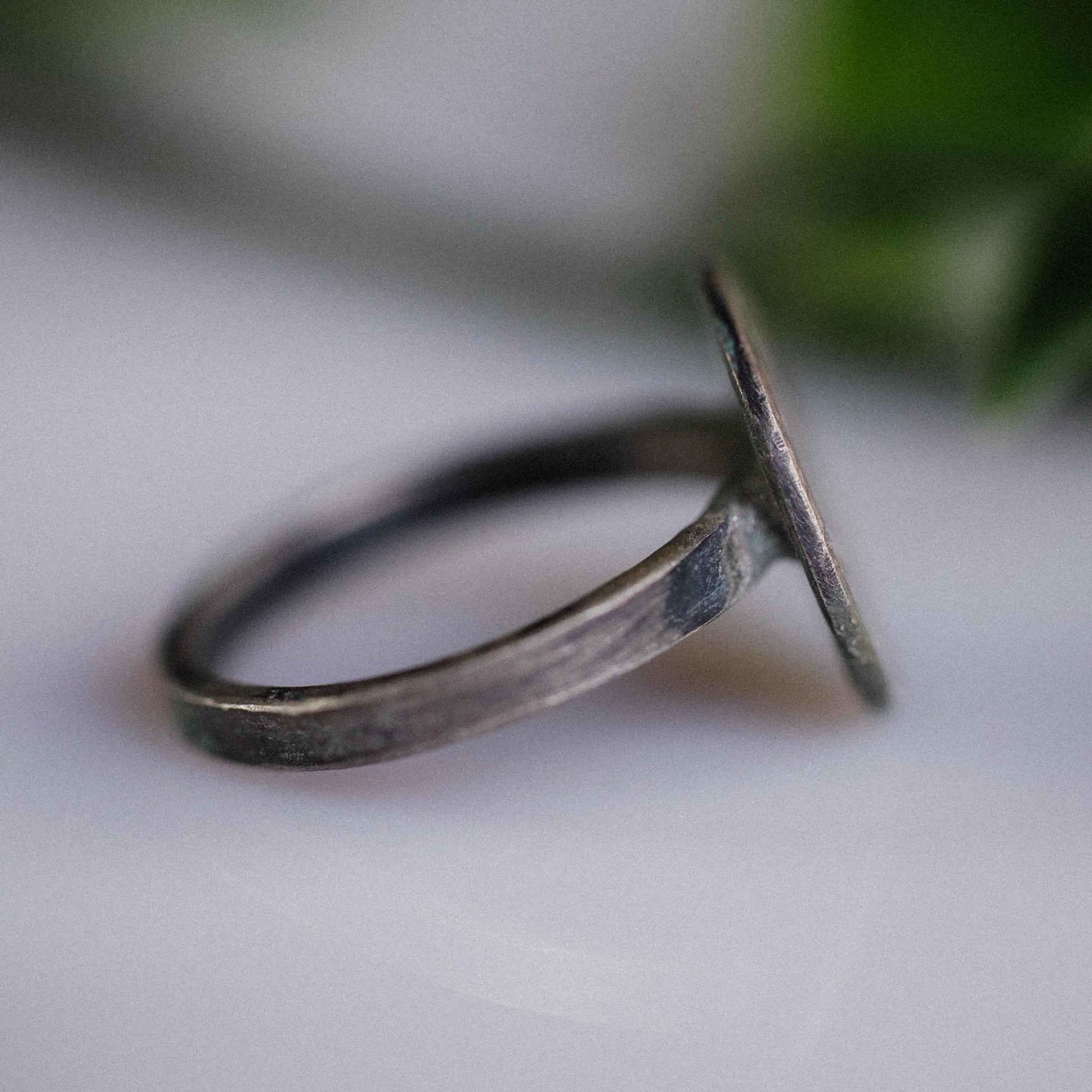 'Equitus' - Medieval Silver Crusader Signet Ring (9th–11th C. CE) EU 48 / US 4,5 Aurora Antiqua