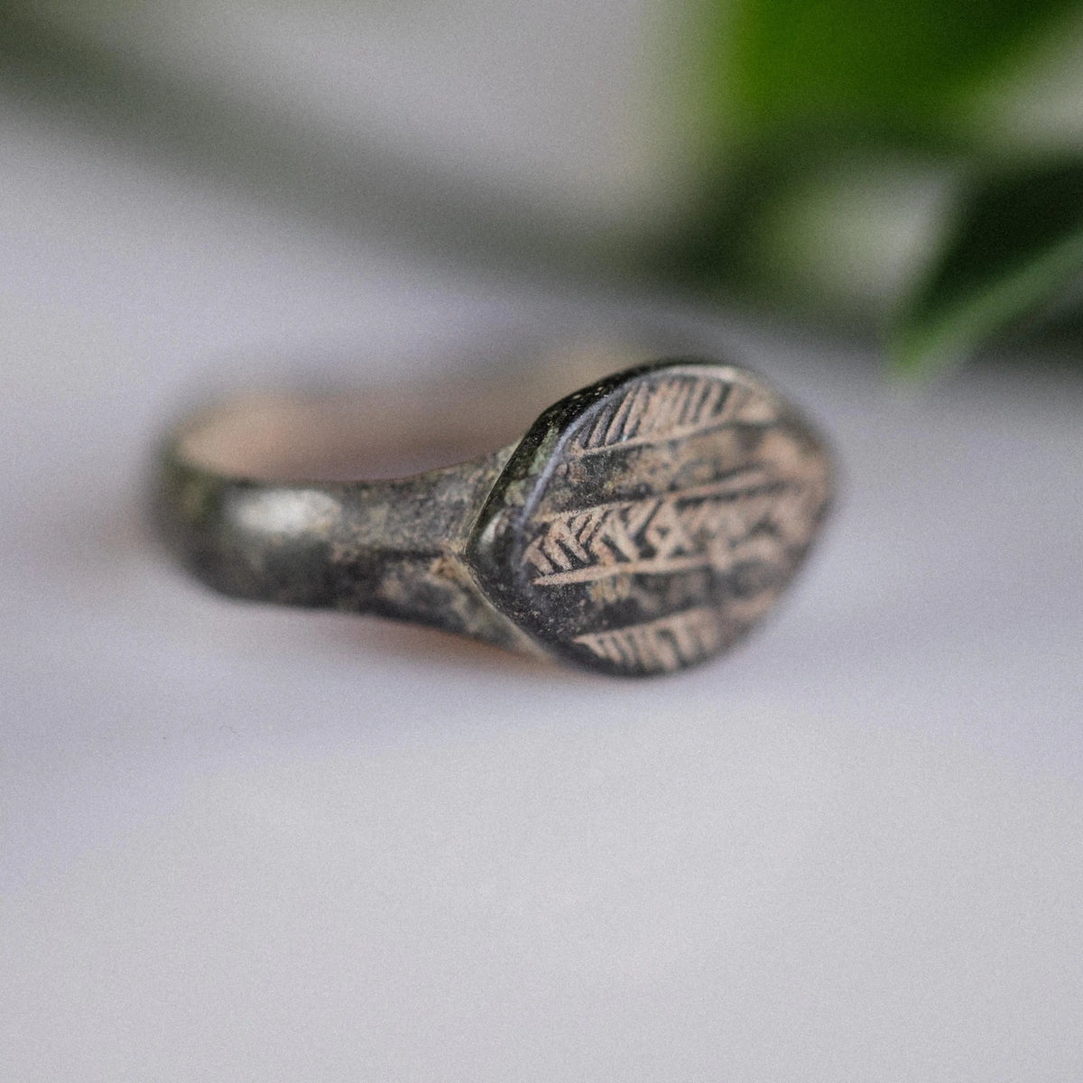 Medieval Bronze Signet Ring 'Tessarion' (10th-13th c. CE) EU 54/US 7