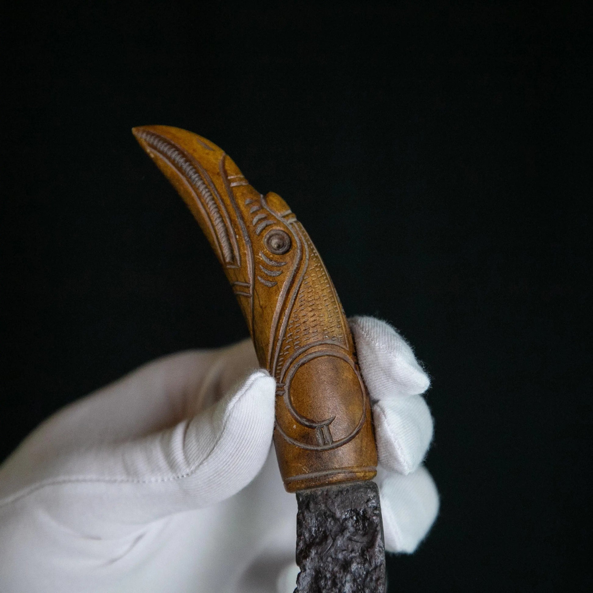 'Gunnar' Viking Iron Knife with Replica Raven-Head Bone Handle (9th–10th C. CE) Aurora Antiqua