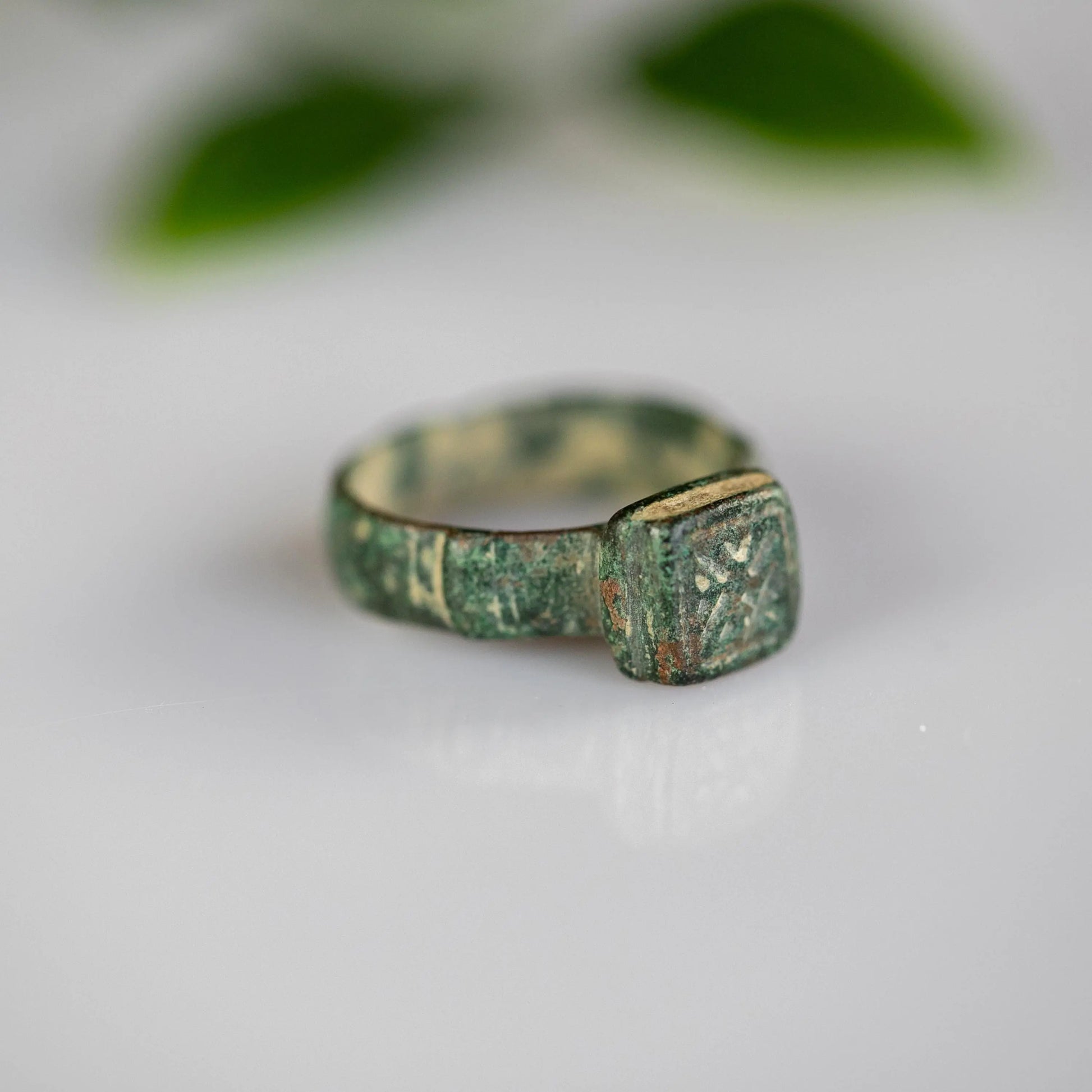 'Maximus' - Late Roman–Medieval Bronze Ring (4th–10th C. CE)  EU 59,5 / US 9 Aurora Antiqua