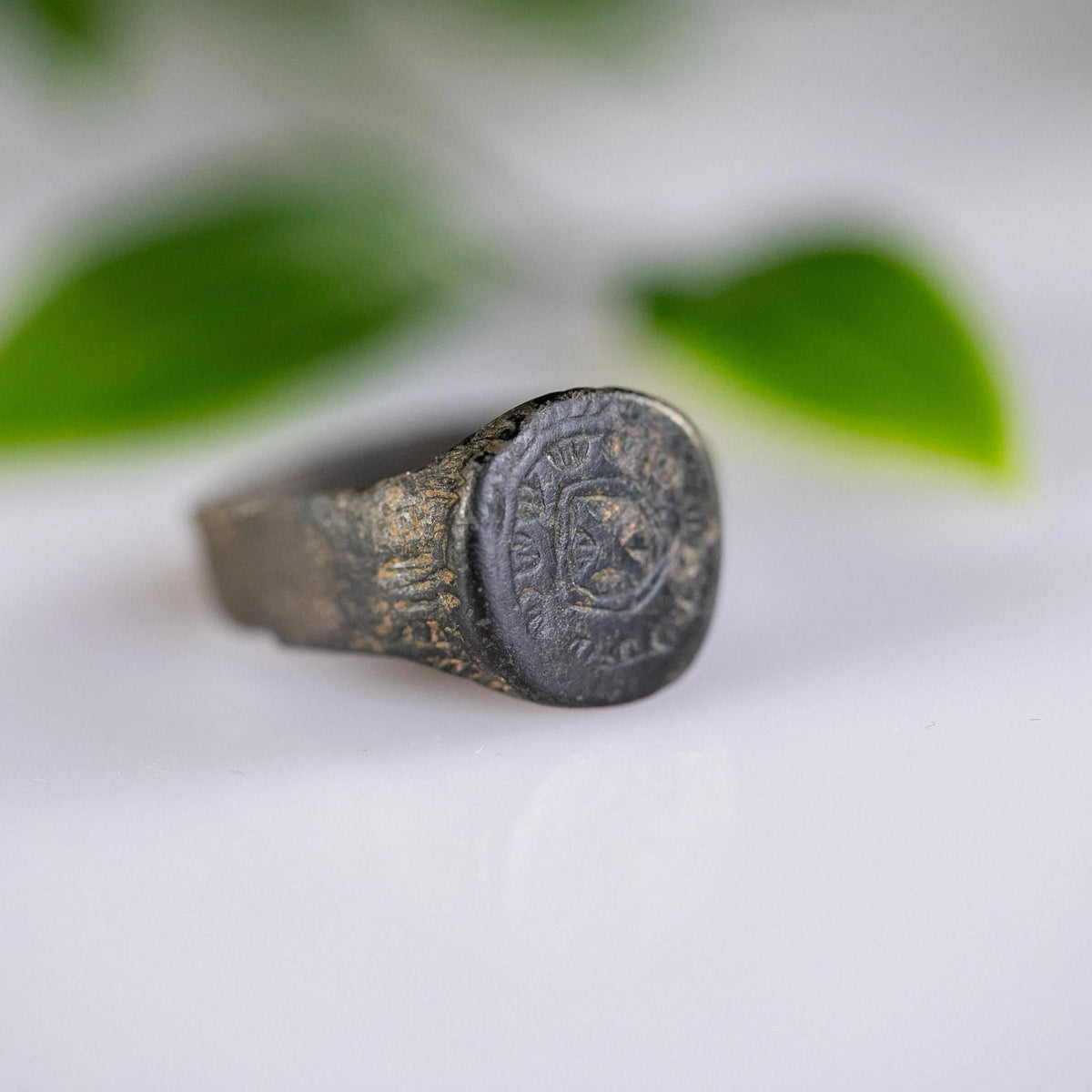 Medieval Bronze Signet Ring 'Henricus' (14th-17th c. CE) EU 61/US 9.5