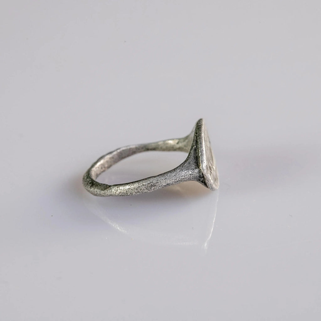 'Diana' - Roman Silver Ring (1st-3rd BCE/CE) EU 54 / US 7 Aurora Antiqua