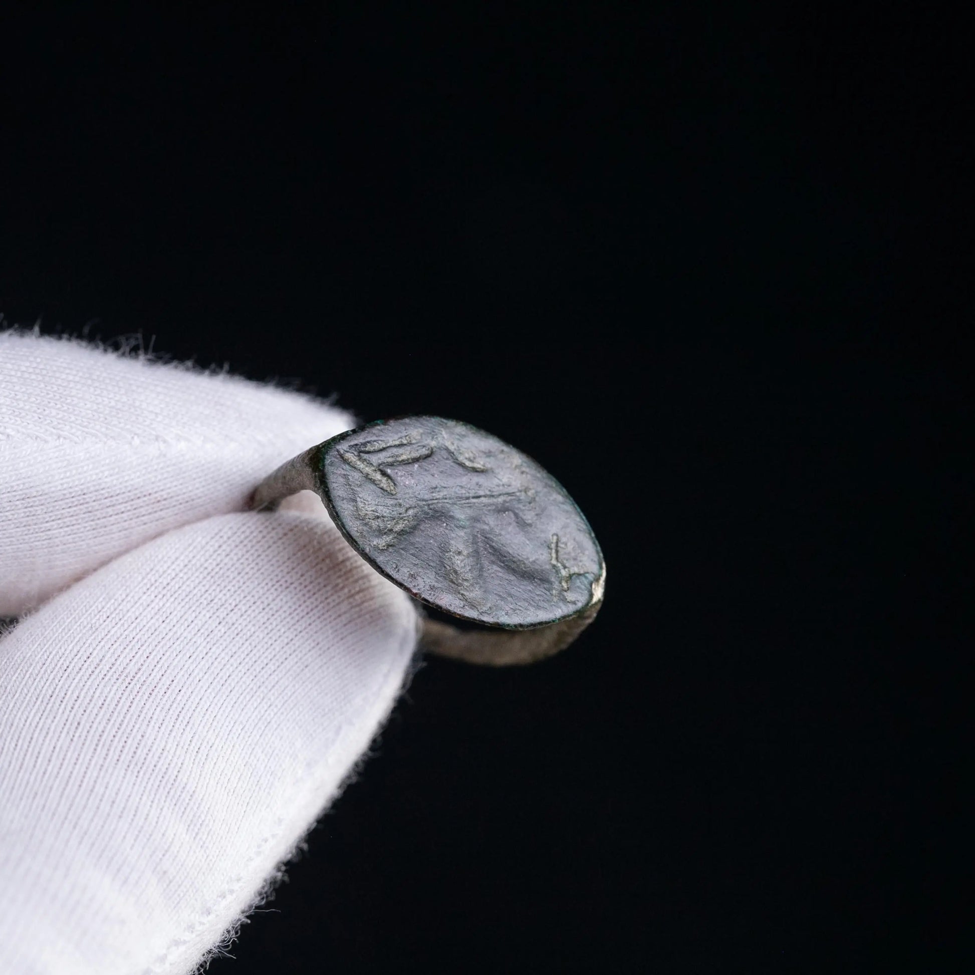 'Iphios' - Greek Bronze Ring (5th C. BCE)  EU 60 / US 9.5 Aurora Antiqua