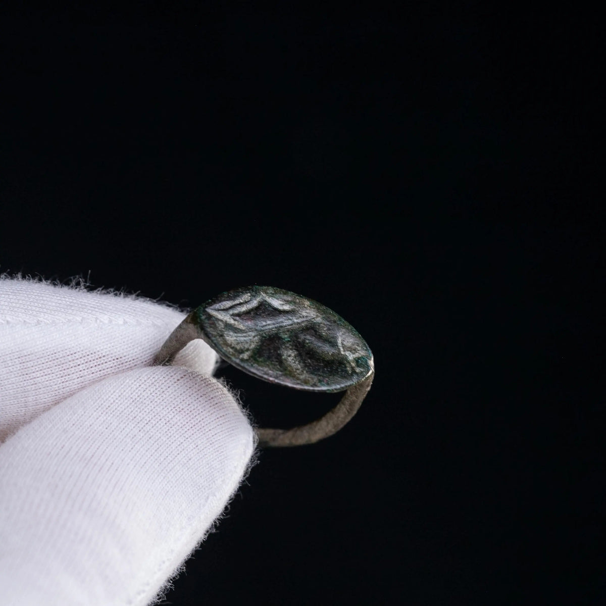 Greek Bronze Ring 'Iphios' (5th c. BCE) EU 60/US 9.5