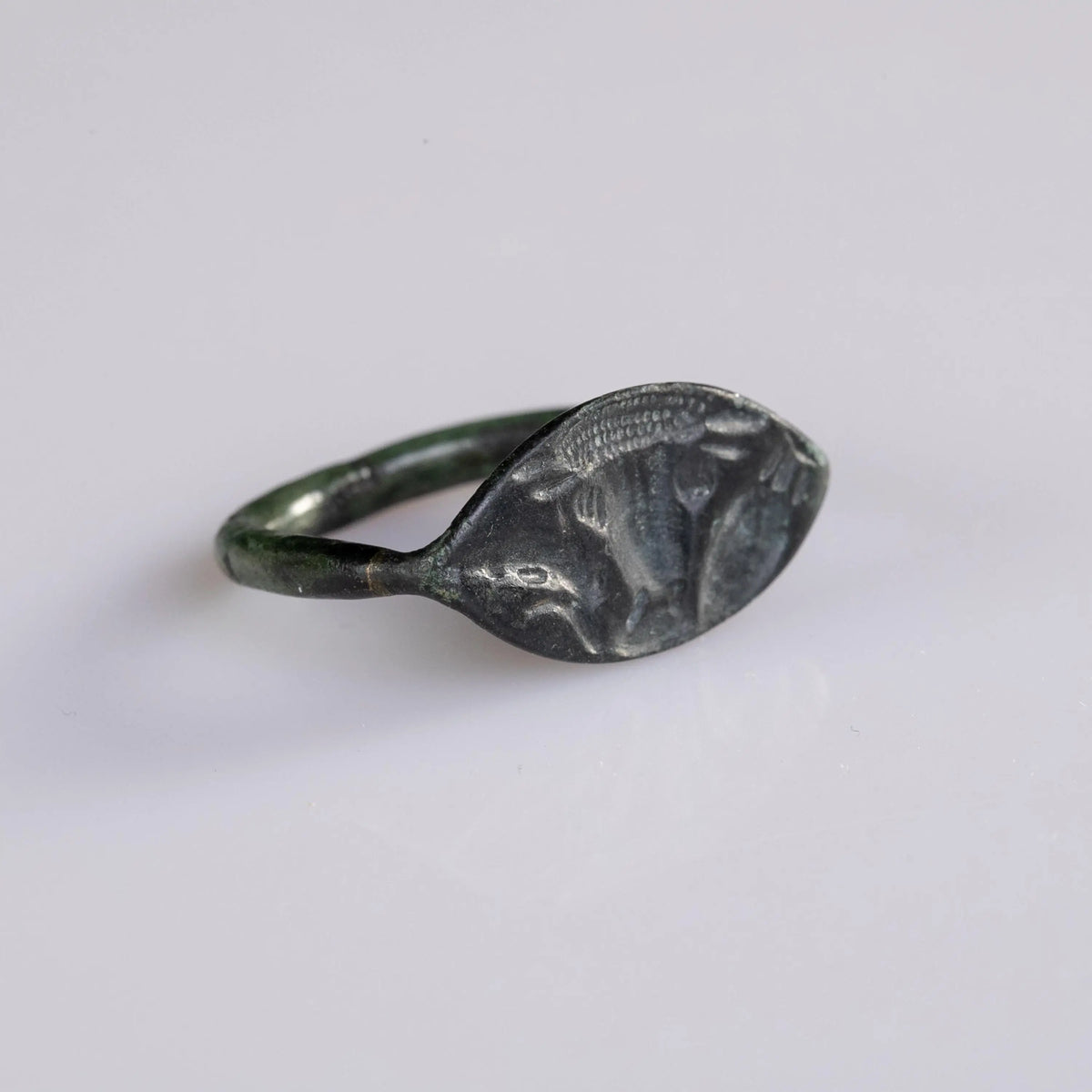 Greek Bronze Ring 'Bouphoros' (Aprox. 300 BC) EU 62/US 10.5