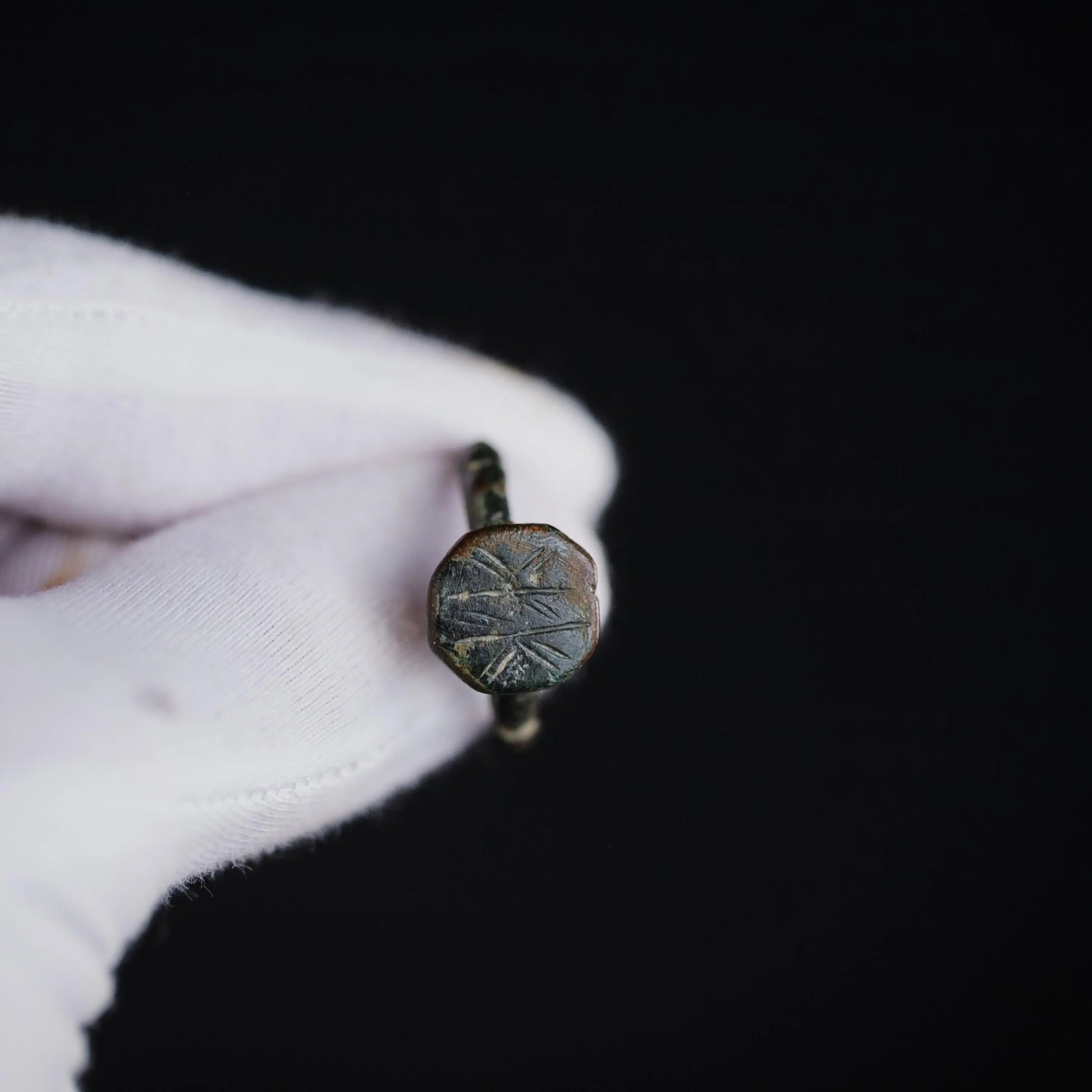 'Transitus' - Late Roman to Early Medieval Bronze Ring (4th–8th C. CE)  EU 59 / US 8.5 Aurora Antiqua