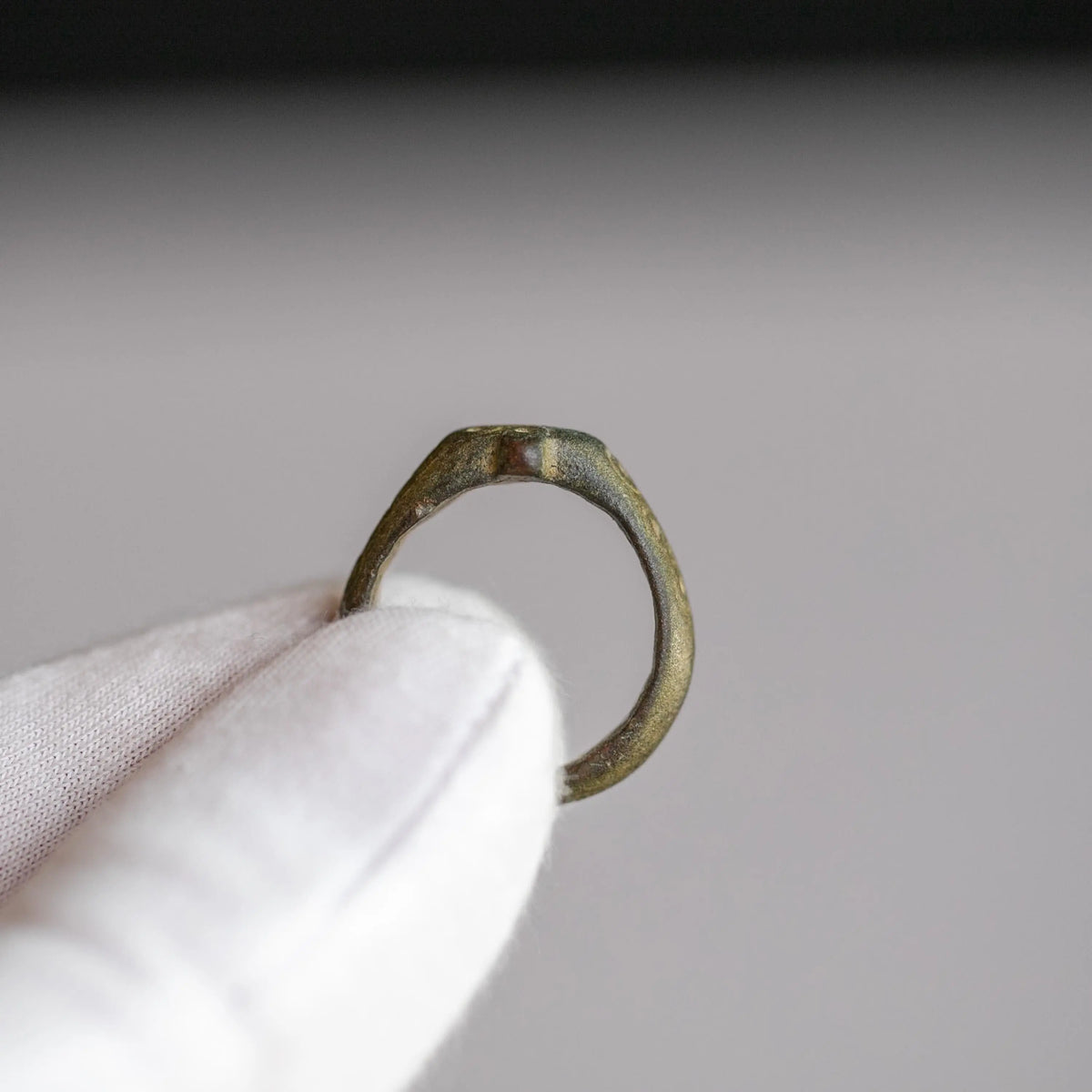 Medieval Bronze Ring 'Constantinus' (12th-14th c. CE) EU 54/US 7
