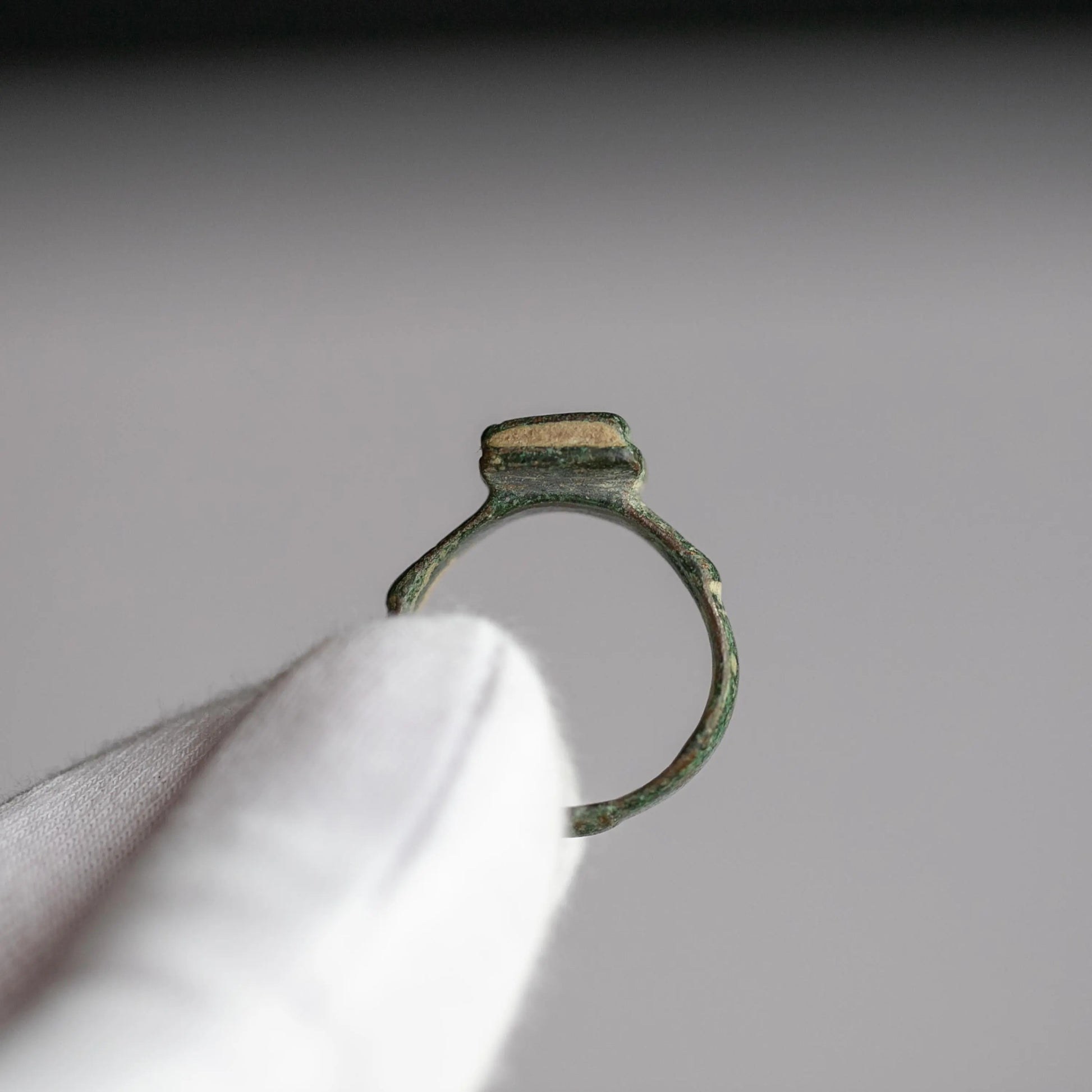 'Maximus' - Late Roman–Medieval Bronze Ring (4th–10th C. CE)  EU 59,5 / US 9 Aurora Antiqua