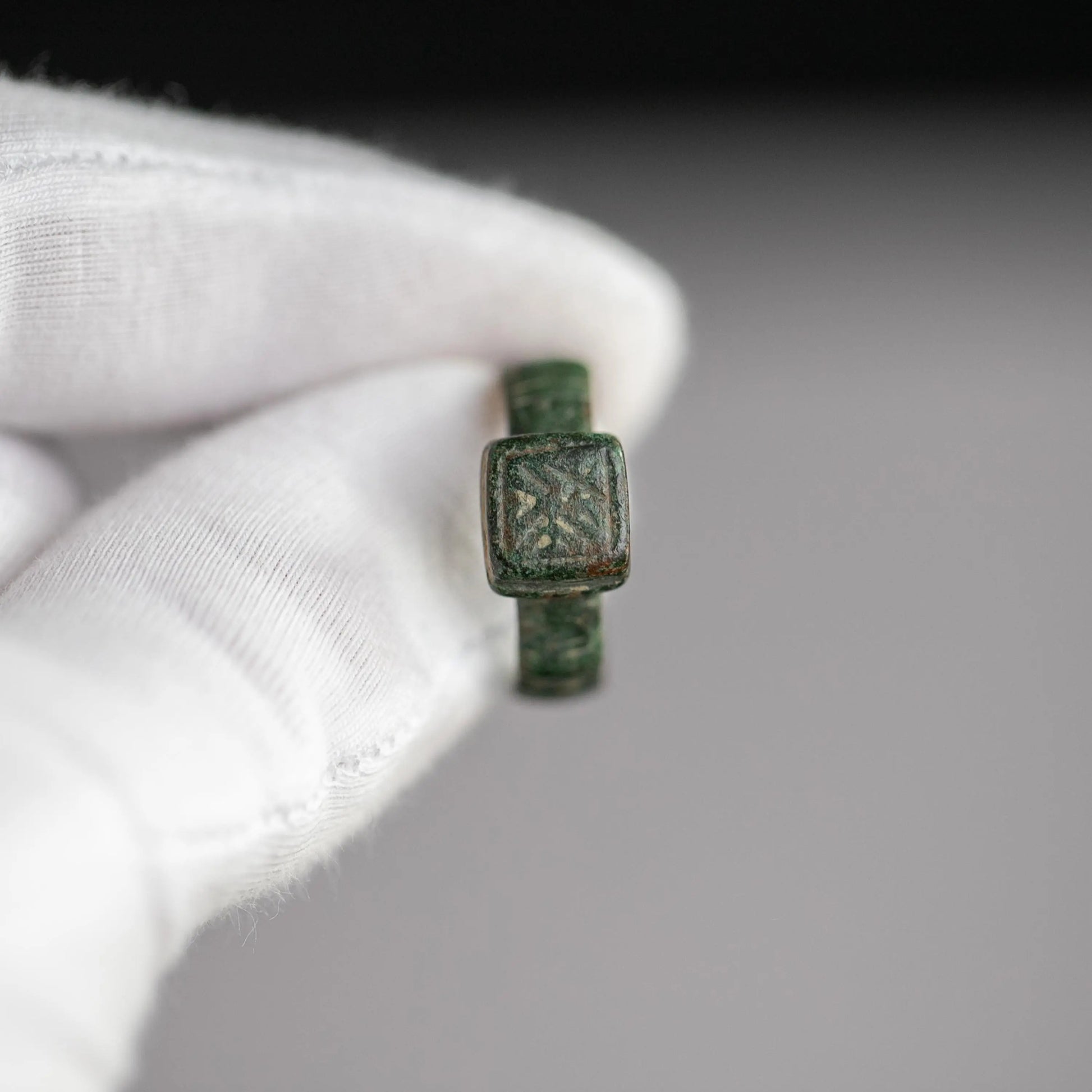 'Maximus' - Late Roman–Medieval Bronze Ring (4th–10th C. CE)  EU 59,5 / US 9 Aurora Antiqua