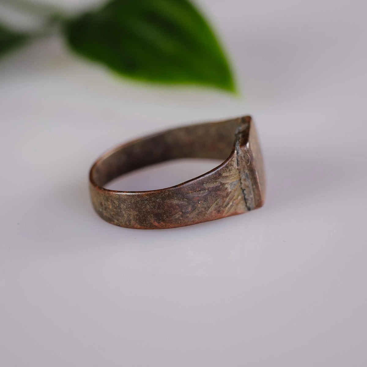 Post-Medieval Bronze Ring 'Geometra' (18th-19th c. CE) EU 54/US 7